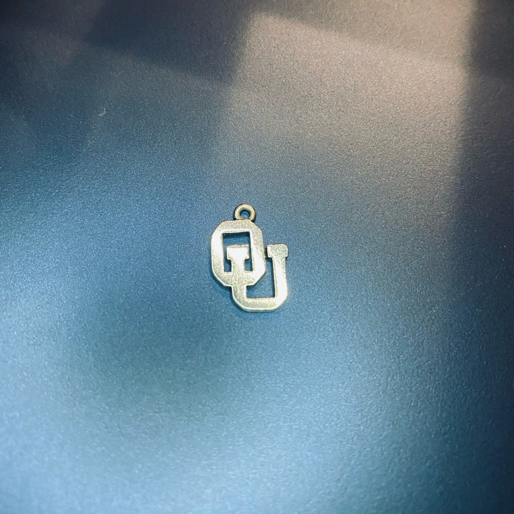 Retired University of Oklahoma James Avery Charm - split loop
